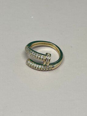 NWOT | Bracha | Nail Ring